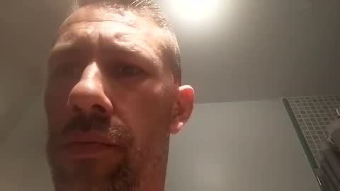 Snapshot of carlosrm440882 chatting on April 26, 2026, 7:11 pm carlosrm440882 online show from April 26, 2026, 7:11 pm