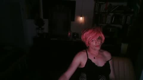 Samantha Foxey online show from August 8, 2026, 9:11 am