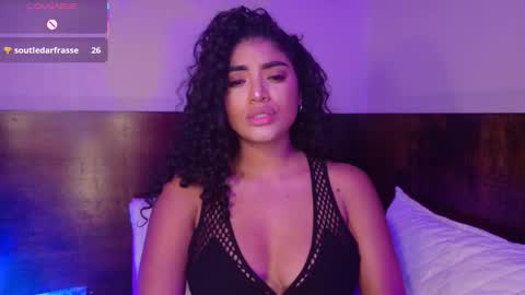 Snapshot of carly_monroe_ chatting on October 20, 2025, 10:43 pm Carly Monroe online show from October 20, 2025, 10:43 pm