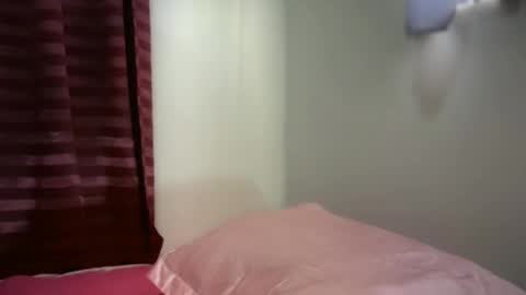 carmela online show from December 2, 2025, 2:39 am