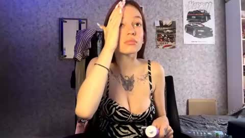 Snapshot of carmelinarolstad chatting on July 22, 2026, 7:22 am Alexa online show from July 22, 2026, 7:22 am