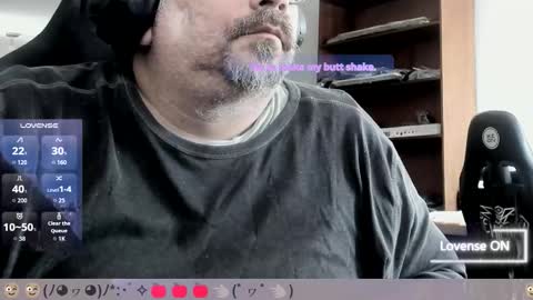 Snapshot of carmelo_devitto chatting on November 9, 2025, 8:18 pm soy Batman online show from November 9, 2025, 8:18 pm