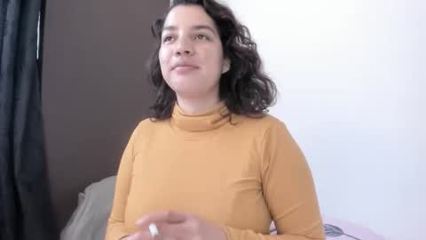 carmesix__ online show from April 16, 2026, 3:13 pm