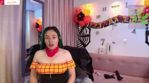 Caro Fisher online show from November 1, 2025, 1:13 pm