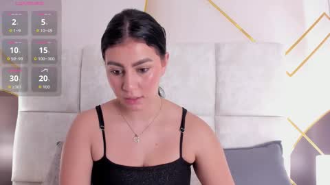 caro_giraldo_ online show from March 2, 2026, 7:54 pm