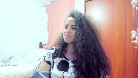 Snapshot of carol_diazz chatting on December 22, 2024, 4:06 pm carol I broadcast from 3-9 pm Chicago USA online show from December 22, 2024, 4:06 pm