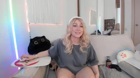 carol_may_ online show from March 14, 2026, 11:37 am