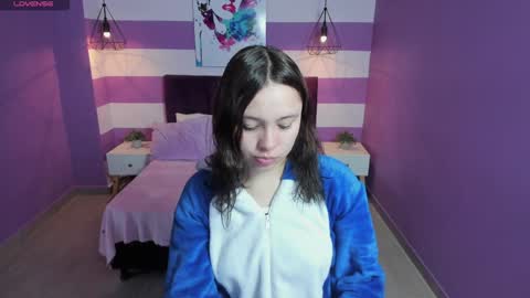 Snapshot of carol_pinter chatting on January 7, 2025, 4:08 am Carol online show from January 7, 2025, 4:08 am