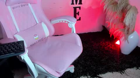 carolay759687 online show from February 12, 2025, 6:08 am