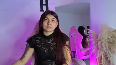 carolay759687 online show from September 11, 2025, 4:34 am