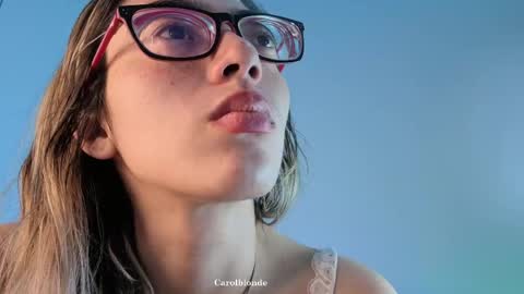 Snapshot of carolblonde chatting on April 22, 2026, 1:41 am Char online show from April 22, 2026, 1:41 am