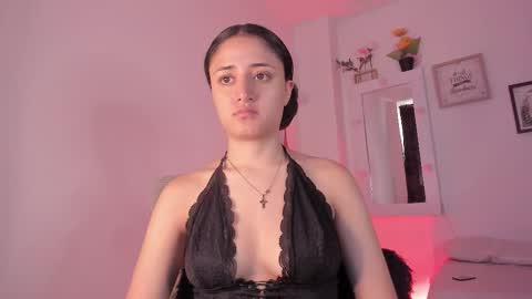 Snapshot of caroliine__ chatting on September 11, 2025, 3:56 pm Caroline online show from September 11, 2025, 3:56 pm