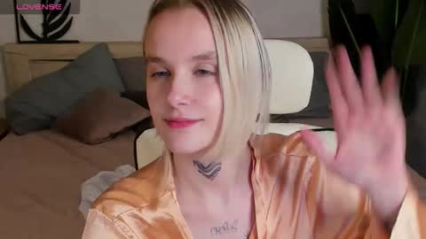 Carol online show from November 9, 2025, 9:18 am