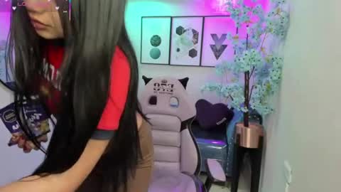 Snapshot of carolina_cherry chatting on June 24, 2026, 12:26 pm CAROLINA. online show from June 24, 2026, 12:26 pm