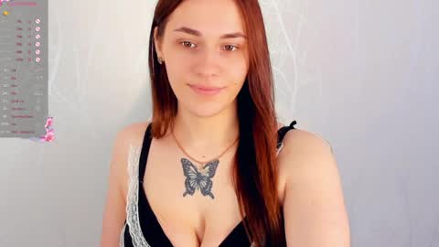 carolina_noreen online show from March 30, 2026, 4:02 am