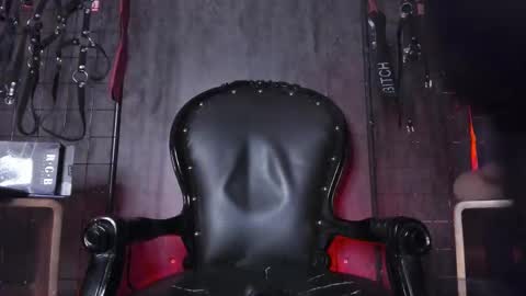 carolina online show from October 22, 2025, 8:19 pm