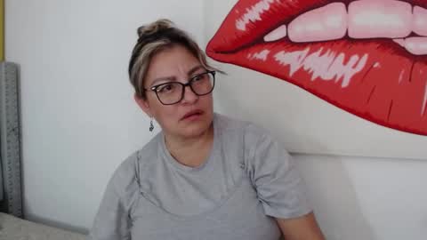 Snapshot of carolinacrus01 chatting on February 19, 2025, 10:53 pm Carolina online show from February 19, 2025, 10:53 pm