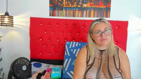 Snapshot of carolinacrus01 chatting on October 30, 2025, 3:02 pm Carolina online show from October 30, 2025, 3:02 pm