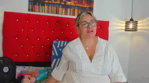 Snapshot of carolinacrus01 chatting on November 5, 2025, 4:51 pm Carolina online show from November 5, 2025, 4:51 pm