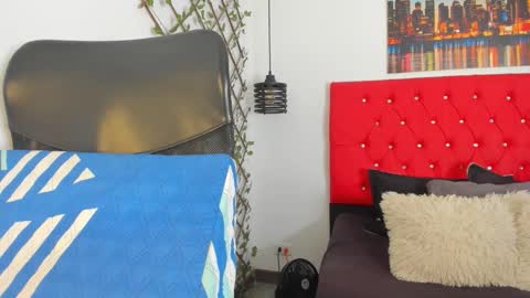 Snapshot of carolinacrus01 chatting on December 1, 2025, 3:17 pm Carolina online show from December 1, 2025, 3:17 pm