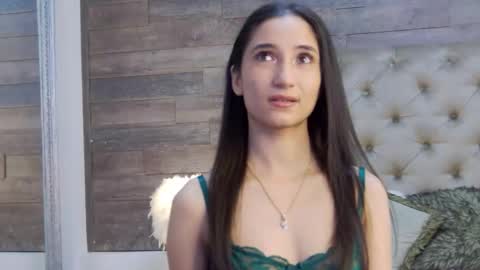 Snapshot of carolinahart chatting on October 26, 2025, 5:46 am carolinahart online show from October 26, 2025, 5:46 am