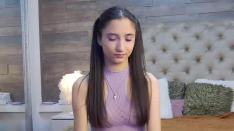 Snapshot of carolinahart chatting on November 30, 2025, 7:29 pm carolinahart online show from November 30, 2025, 7:29 pm