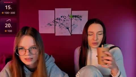 Snapshot of caroline_eclipse chatting on December 16, 2025, 12:21 pm caroline_eclipse online show from December 16, 2025, 12:21 pm