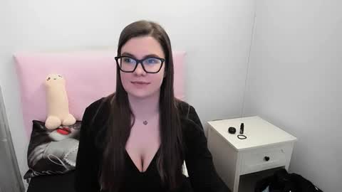 CarolineAmore online show from March 11, 2026, 5:19 pm