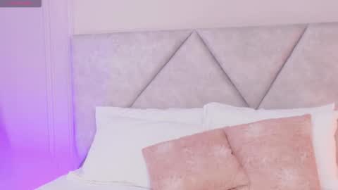 Caroline online show from March 20, 2026, 4:17 am