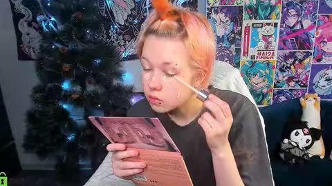 CarolineRichter online show from December 21, 2025, 6:59 pm