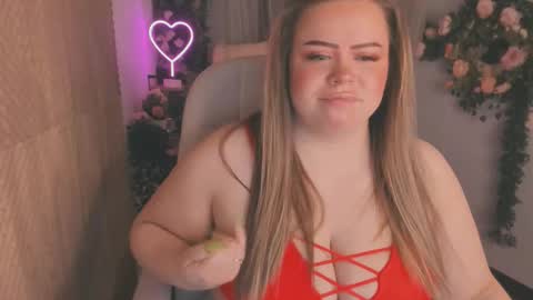 Snapshot of caroll_li chatting on March 7, 2025, 9:17 pm caroll_li online show from March 7, 2025, 9:17 pm