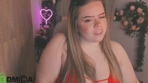 Snapshot of caroll_li chatting on March 12, 2025, 9:03 pm caroll_li online show from March 12, 2025, 9:03 pm