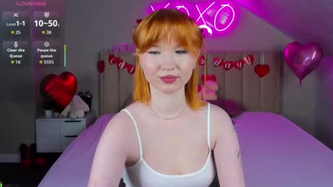 Snapshot of caroll_thompson chatting on February 12, 2026, 9:15 am Anna online show from February 12, 2026, 9:15 am