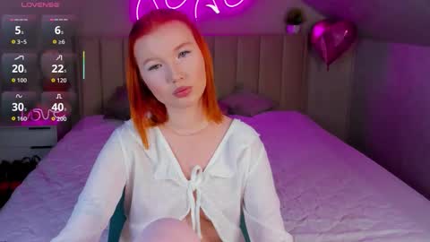 Snapshot of caroll_thompson chatting on February 26, 2026, 9:08 am Anna online show from February 26, 2026, 9:08 am