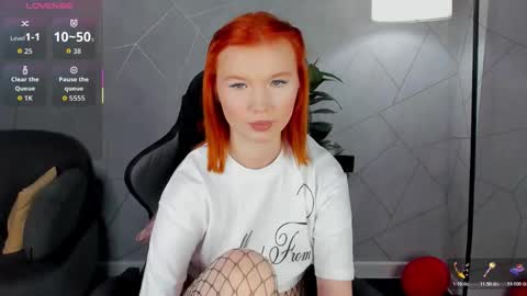 Snapshot of caroll_thompson chatting on February 28, 2026, 9:21 am Anna online show from February 28, 2026, 9:21 am