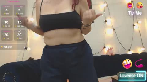Snapshot of carolrousee chatting on March 11, 2026, 7:42 pm carolina online show from March 11, 2026, 7:42 pm