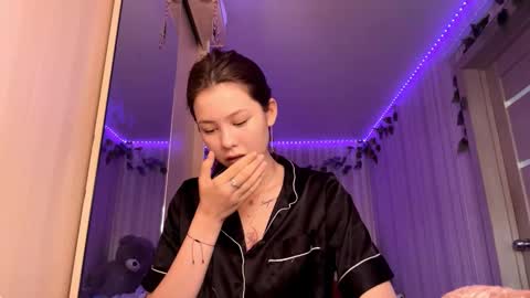 Snapshot of carolynexford chatting on January 9, 2026, 6:05 am Emma online show from January 9, 2026, 6:05 am
