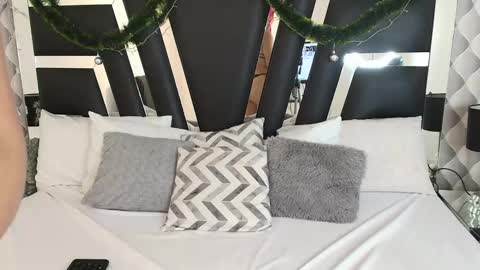 Snapshot of caroo_gomeez chatting on January 14, 2025, 4:08 pm Caro Gmez online show from January 14, 2025, 4:08 pm