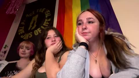 Snapshot of carpetmunchers chatting on October 12, 2025, 1:04 am carpetmunchers online show from October 12, 2025, 1:04 am