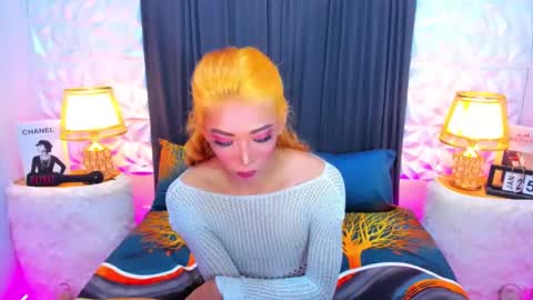 casandrawilson online show from February 11, 2025, 2:35 am