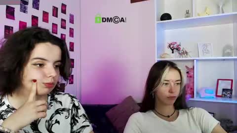 casey_meow_ online show from June 17, 2026, 8:39 am