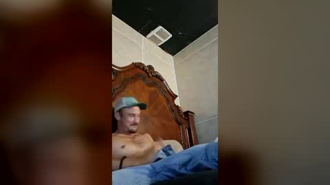 Snapshot of caseyjmcd22 chatting on August 6, 2026, 1:13 pm okiedadd online show from August 6, 2026, 1:13 pm