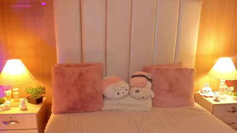 Casey Pierce  New Account online show from December 1, 2025, 8:14 pm