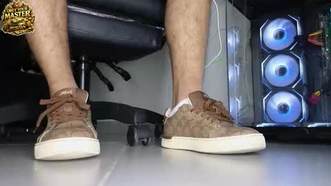 cash_master777 online show from March 16, 2026, 10:03 pm