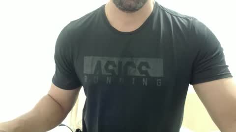 cashmastermuscle77 online show from November 15, 2025, 11:07 am