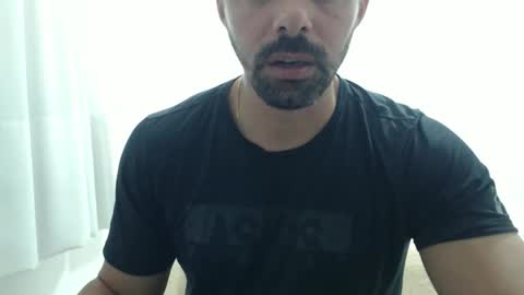 Snapshot of cashmastermuscle77 chatting on April 17, 2026, 10:18 am cashmastermuscle77 online show from April 17, 2026, 10:18 am