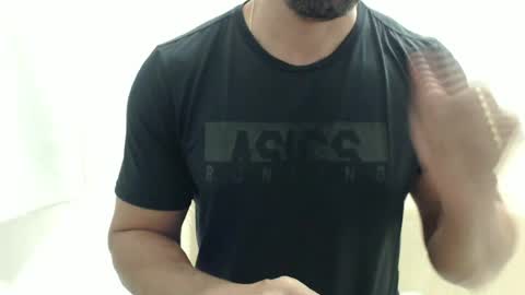 Snapshot of cashmastermuscle77 chatting on May 4, 2026, 10:11 am cashmastermuscle77 online show from May 4, 2026, 10:11 am