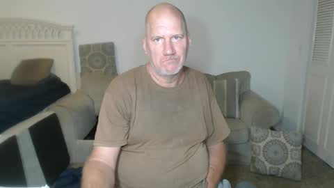 Snapshot of casinocam chatting on March 5, 2025, 10:10 pm CasinoCam online show from March 5, 2025, 10:10 pm