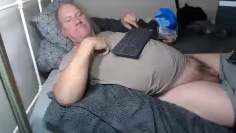 Snapshot of casinocam chatting on November 8, 2025, 7:56 pm CasinoCam online show from November 8, 2025, 7:56 pm