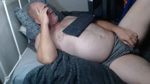 Snapshot of casinocam chatting on November 13, 2025, 9:58 pm CasinoCam online show from November 13, 2025, 9:58 pm